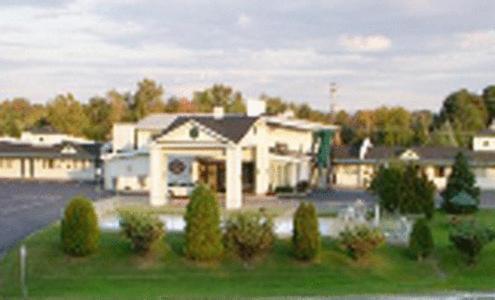 Colonie Inn And Suites Латам Экстерьер фото